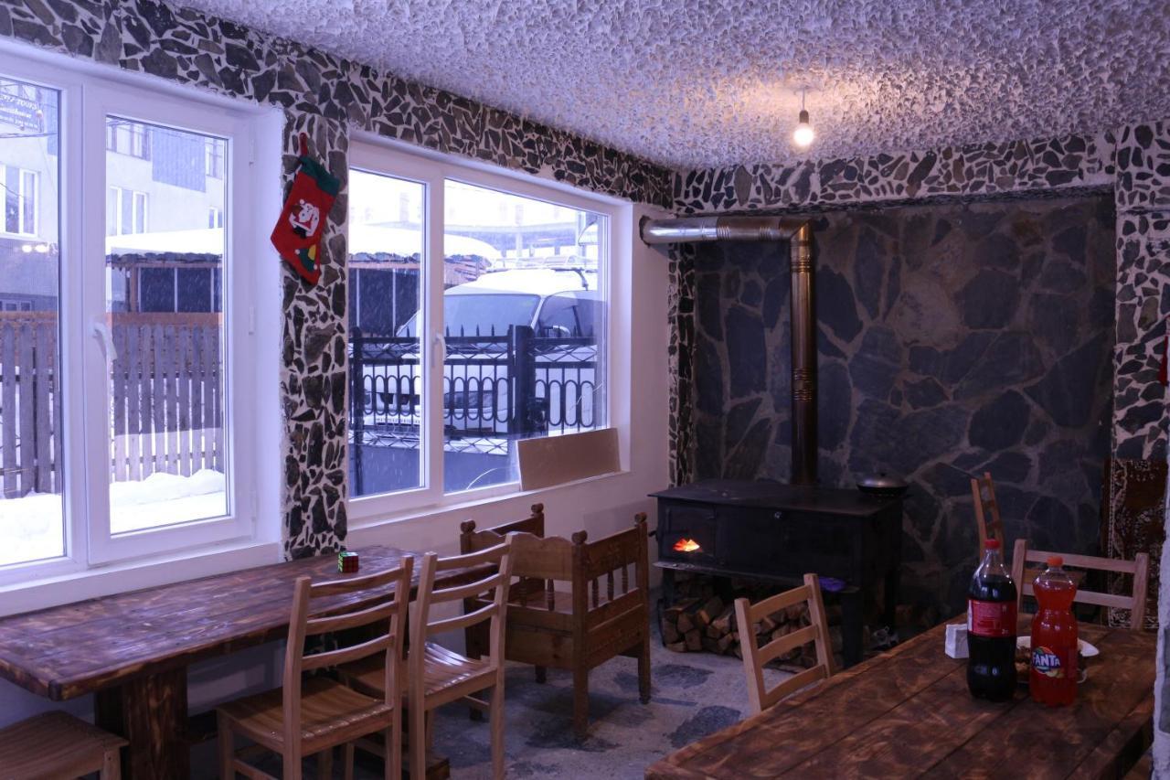 Inga Jafaridze Guesthouse Pele Местия Экстерьер фото