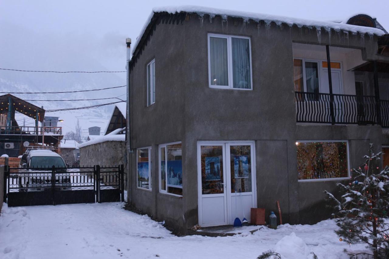 Inga Jafaridze Guesthouse Pele Местия Экстерьер фото